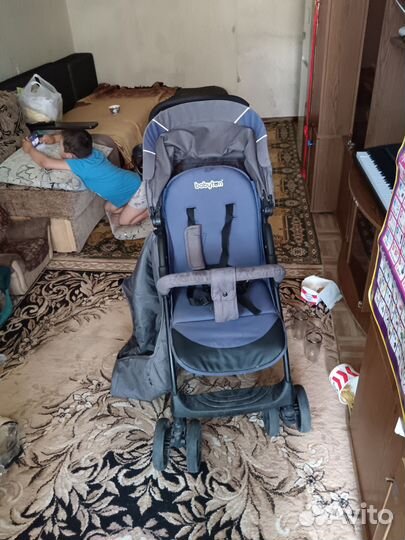 Прогулочная коляска babyton