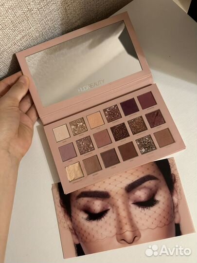 Оригинал. Huda beauty nude тени