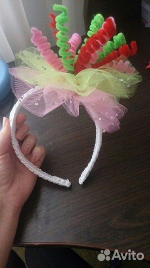 Ободки и карнавальные шляпки