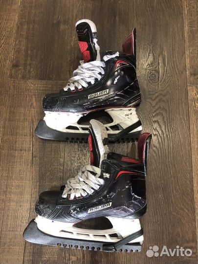 Хоккейные коньки bauer vapor 1x
