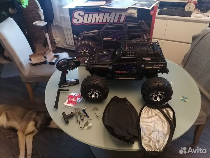 Traxxas Summit 1:10