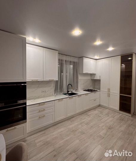 Кухня угловая