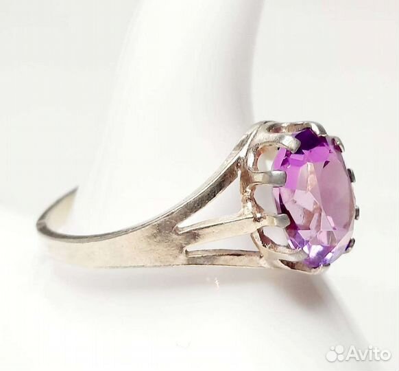 Перстень с светло-розовым камнем. Серебро 875пр