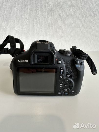 Зеркальный фотоаппарат canon eos 2000d