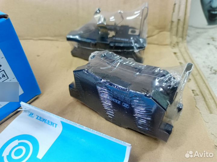 Задние колодки Honda Cr-V 2, Civic 8, FR-V