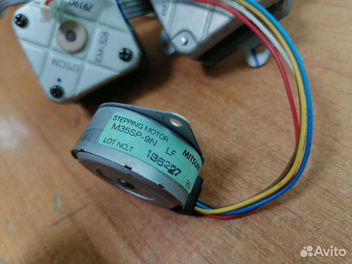 Шаговые двигатели от Epson FX-890/LX-350