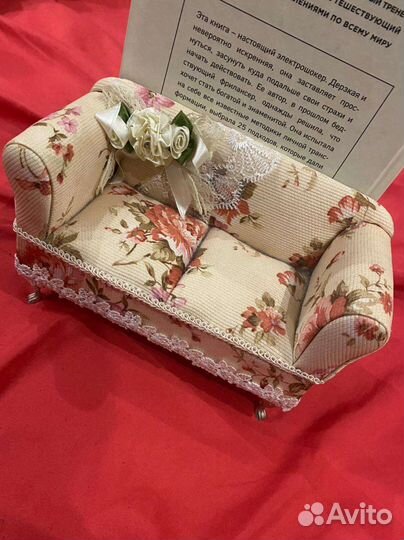 Декоративная шкатулка диван для украшений