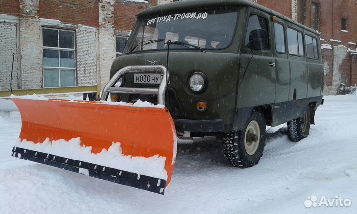 Отвал на УАЗ