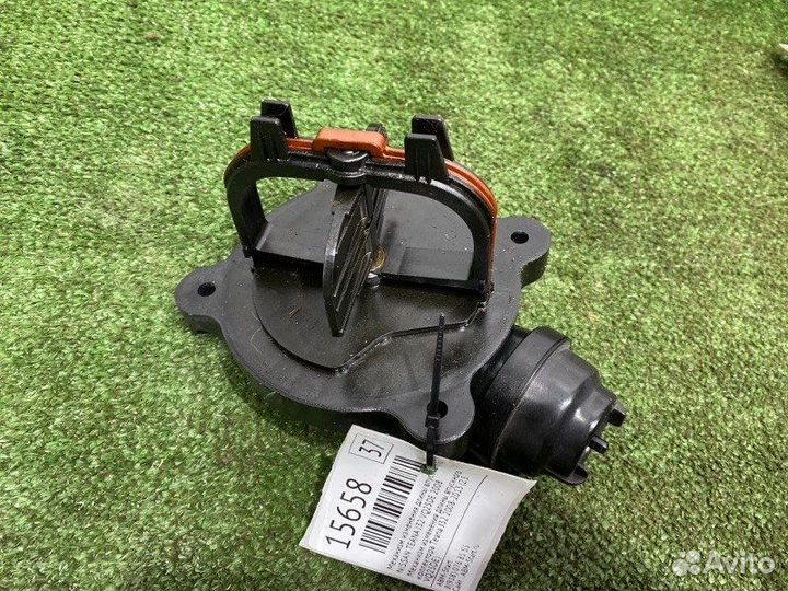 Механизм изменения длины впускного коллектора