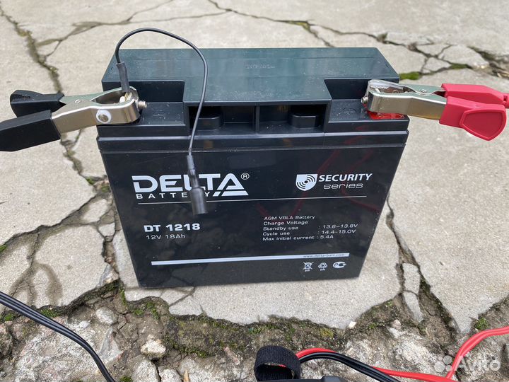 Аккумуляторная батарея Delta DT 1218