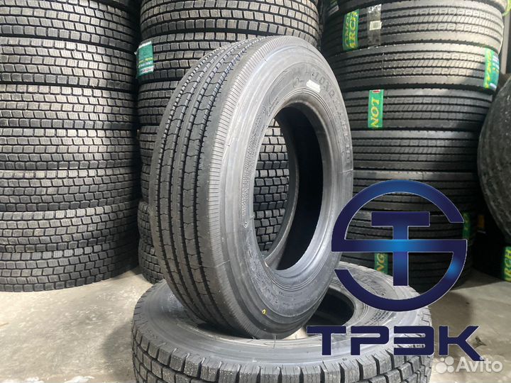 Грузовые рулевые шины 16PR 215/75R17.5 LM216