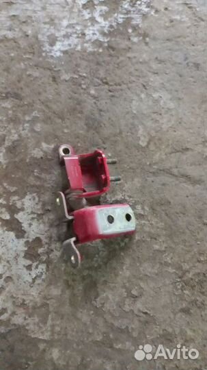 Петли дверей задней левой Lifan Smily 2008-201