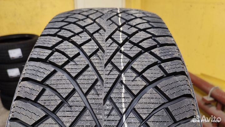 Nokian Tyres Hakkapeliitta R5 195/60 R15 88R