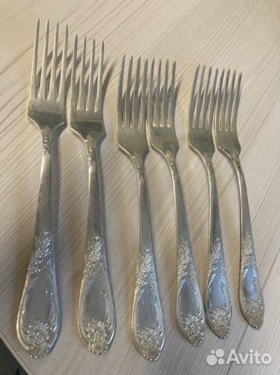 Вилки и ножи из нейзильбера