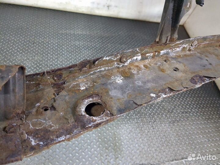 Рамка передняя Nissan Primera P12