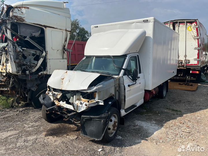 УАЗ Профи 2.7 МТ, 2022, битый, 999 999 км