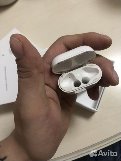 Беспроводные наушники apple airpods 2