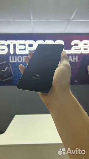 Xiaomi Mi 8 Lite, 4/64 ГБ