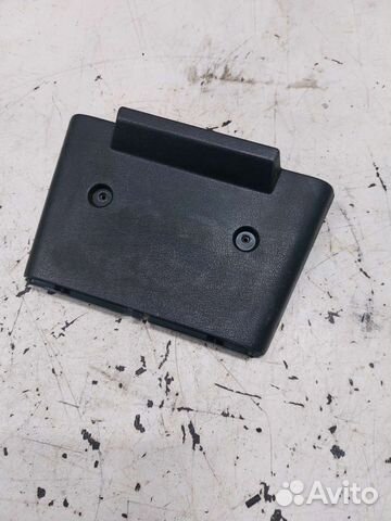 Накладка дополнительного стоп сигнала Mazda 323 BF