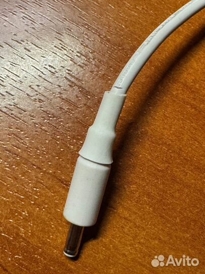 Беспроводная зарядка для смартфона Logitech