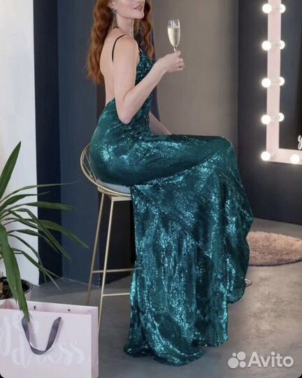 Вечернее платье в пол