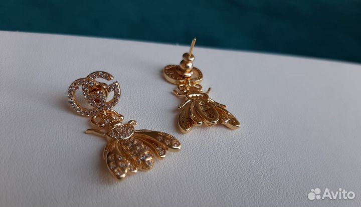 Серьги Gucci пчела