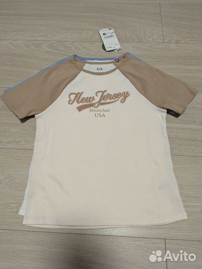 C&A новый набор футболок на девочку размер 158