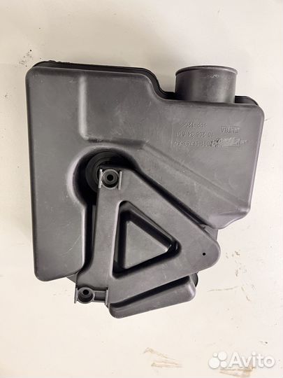 Резонатор воздушного фильтра ford C-MAX (2003 )