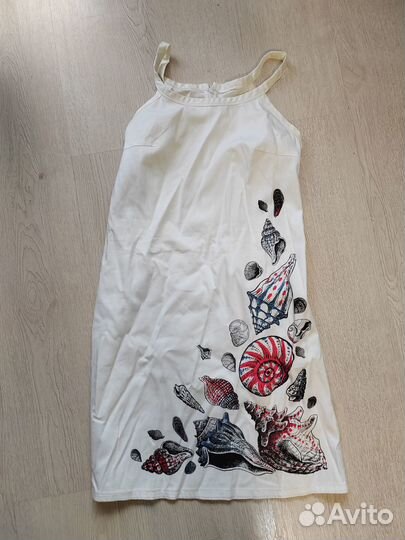 Отдам бесплатно 40-42 размер женские вещи пакетом