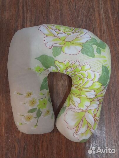 Дорожная подушка для шеи