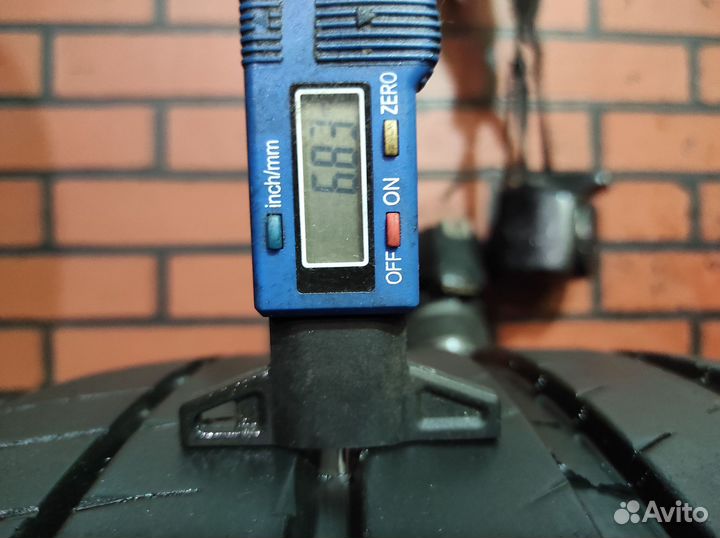 Michelin Pilot Sport 4 S 285/35 R22