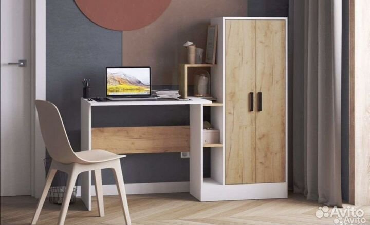 Детский письменный стол