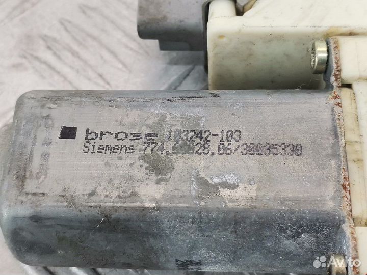 Моторчик стеклоподъемника Peugeot 607 рест. 2005