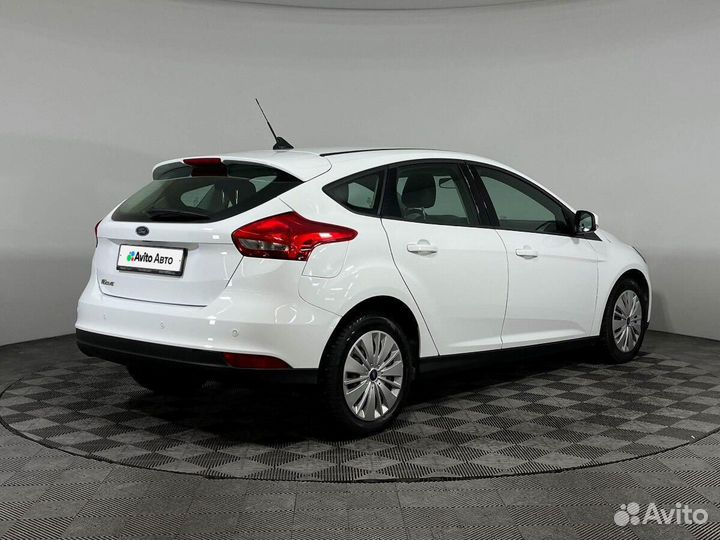 Ford Focus 1.6 AMT, 2017, 54 947 км