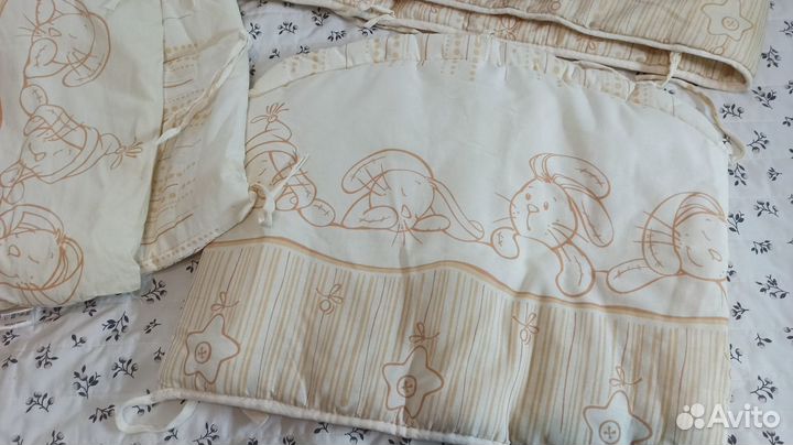 Бортики в кроватку