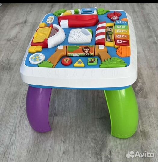 Развивающий столик fisher price