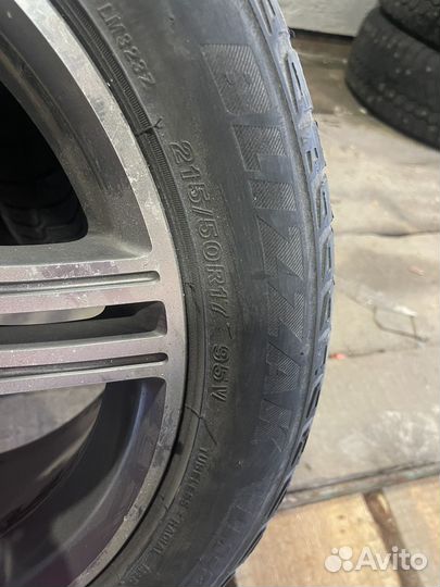 Accelera 651 215/50 R17