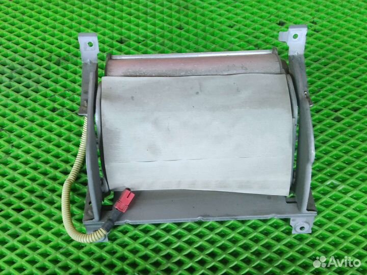 Подушка безопасности пассажира mitsubishi galant 8