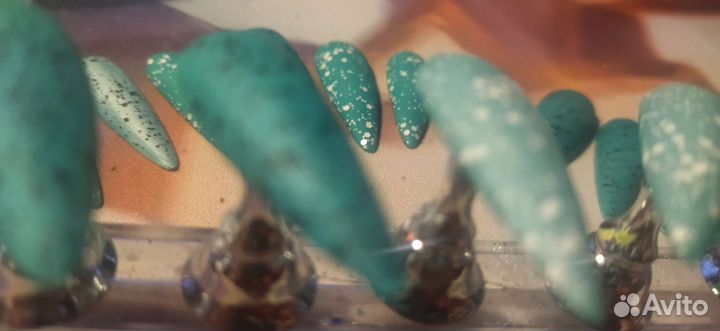 Для наращивания ногтей