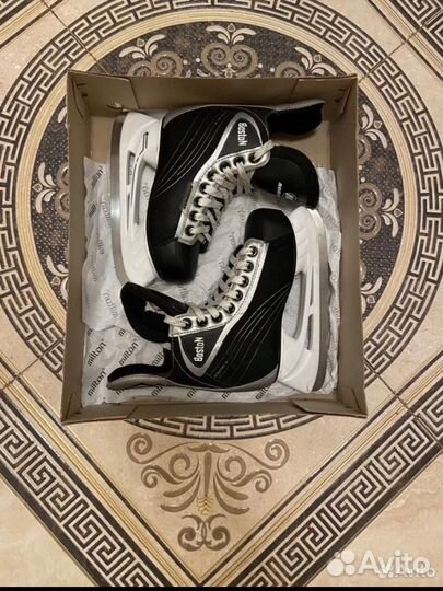 Коньки хоккейные 33 размер