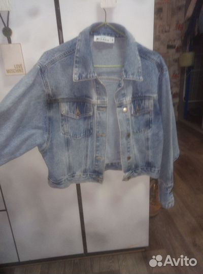Джинсовая куртка