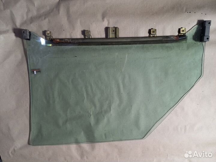 Стекло Mercedes-Benz SL-класс R107