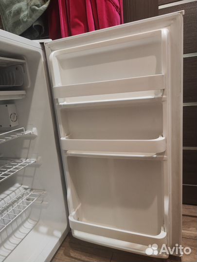 Холодильник бу маленький высота 85 см