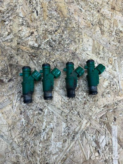 Топливная форсунка Peugeot 206 206 1.4 2007