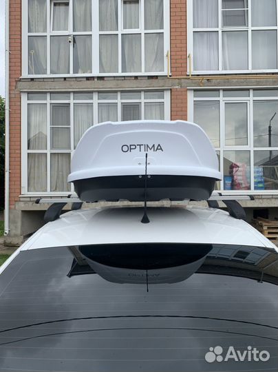 Автобокс на крышу автомобиля