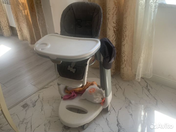 Стульчик для кормления