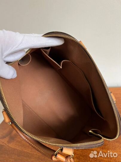 Винтажная сумка Louis Vuitton 2010 года