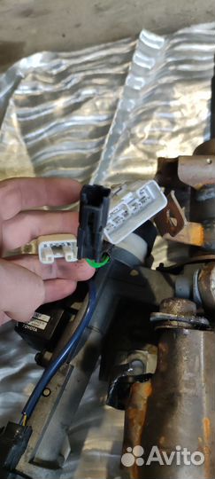 Рулевая колонка с зажиганием Toyota Carina E