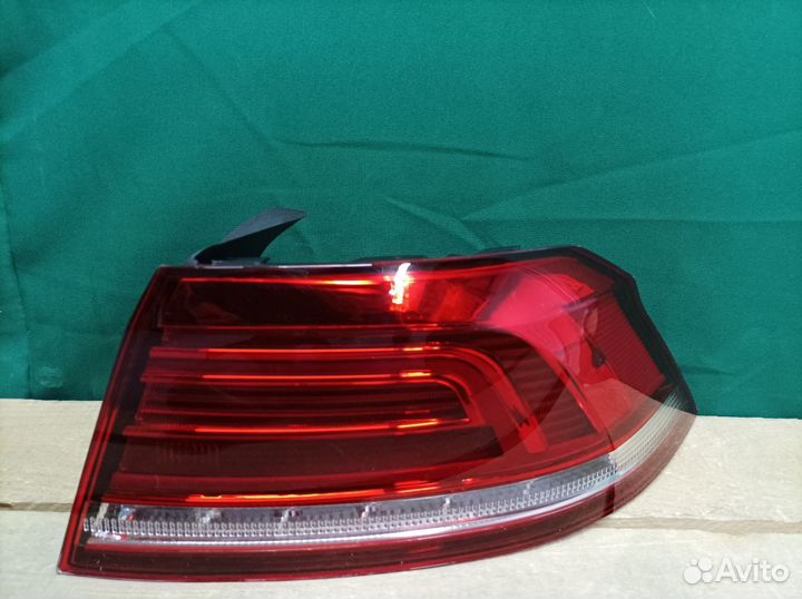 Фонарь правый внешний Volkswagen Passat В8 2015