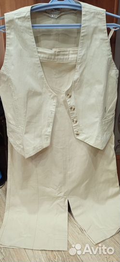 Юбка и жилетка